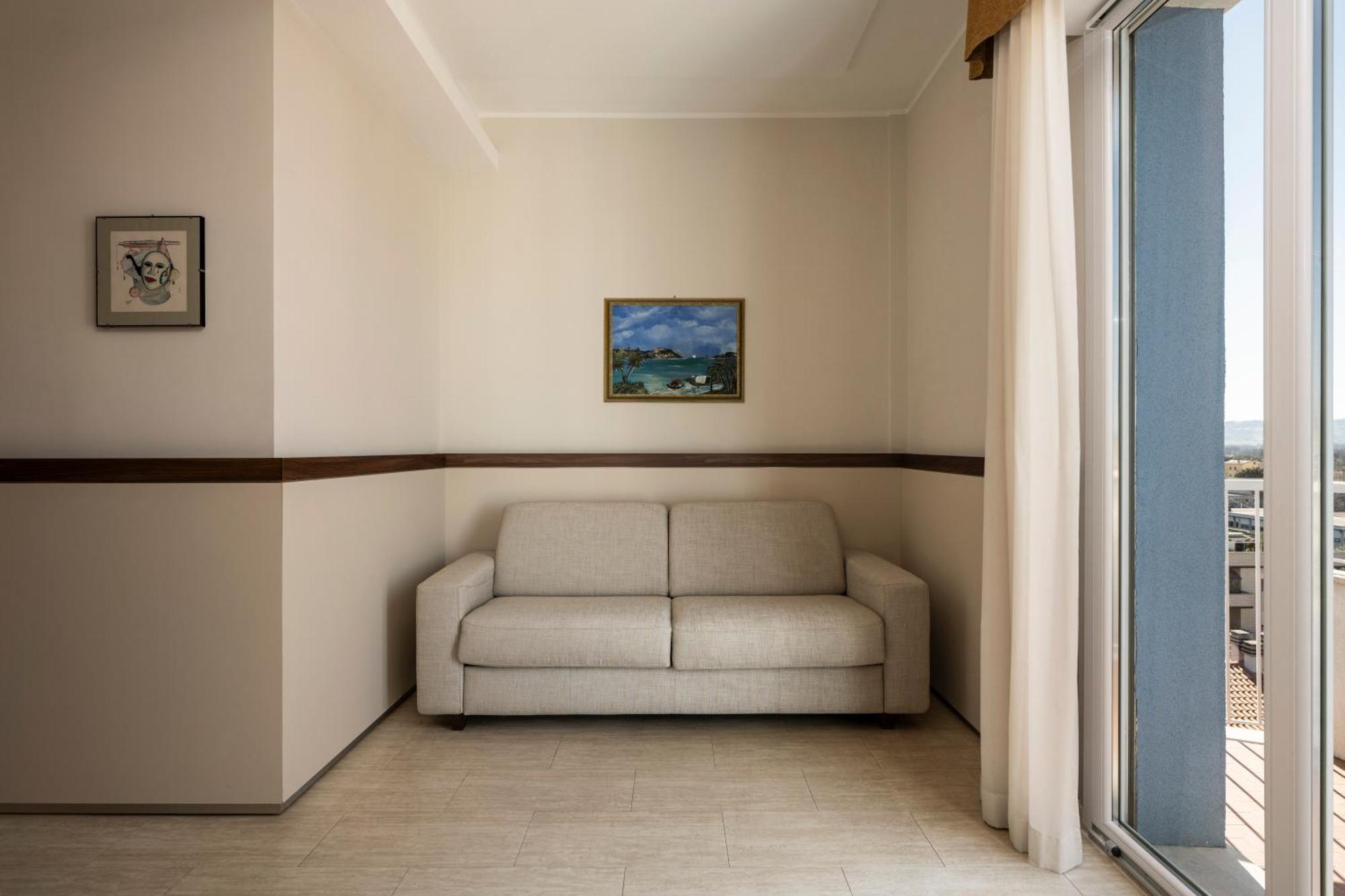 Hotel Mondial Porto Recanati Exterior photo