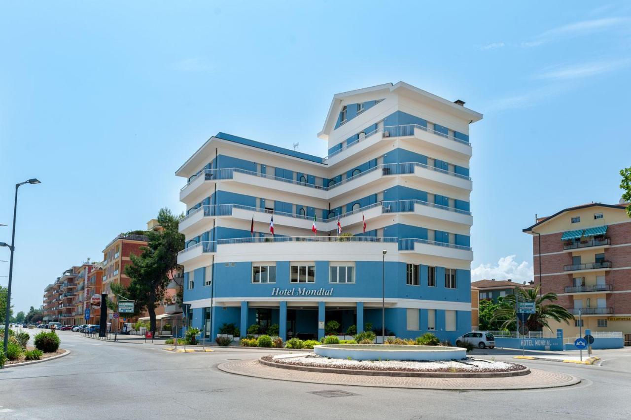 Hotel Mondial Porto Recanati Exterior photo